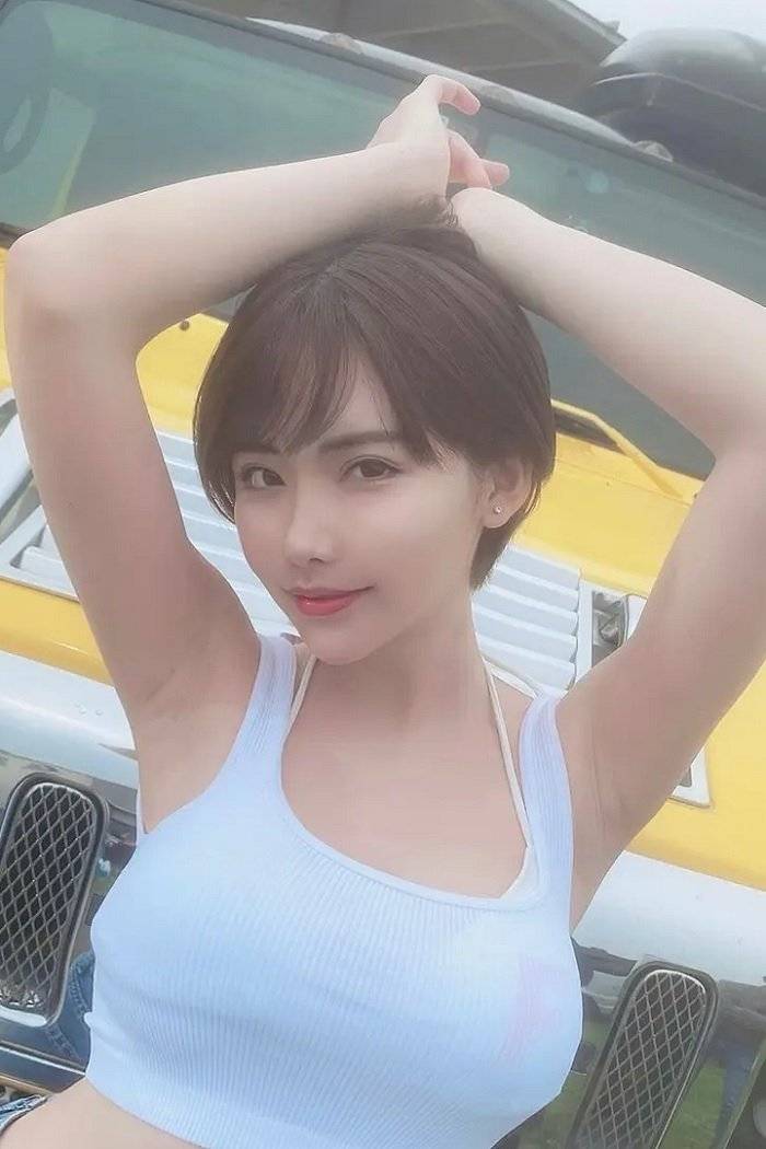 深田咏美 (Eimi Fukada) 高清图片