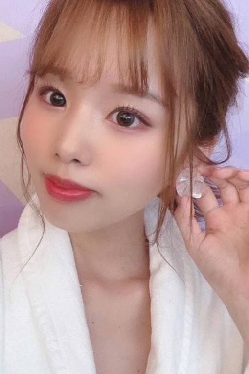 新井里真 (Rima Arai) 高清图片
