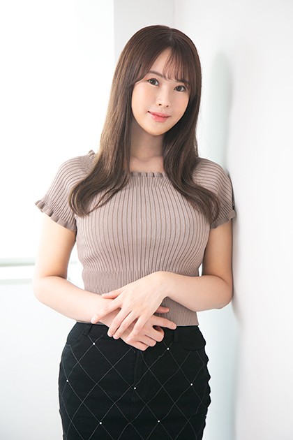 絢音りさ