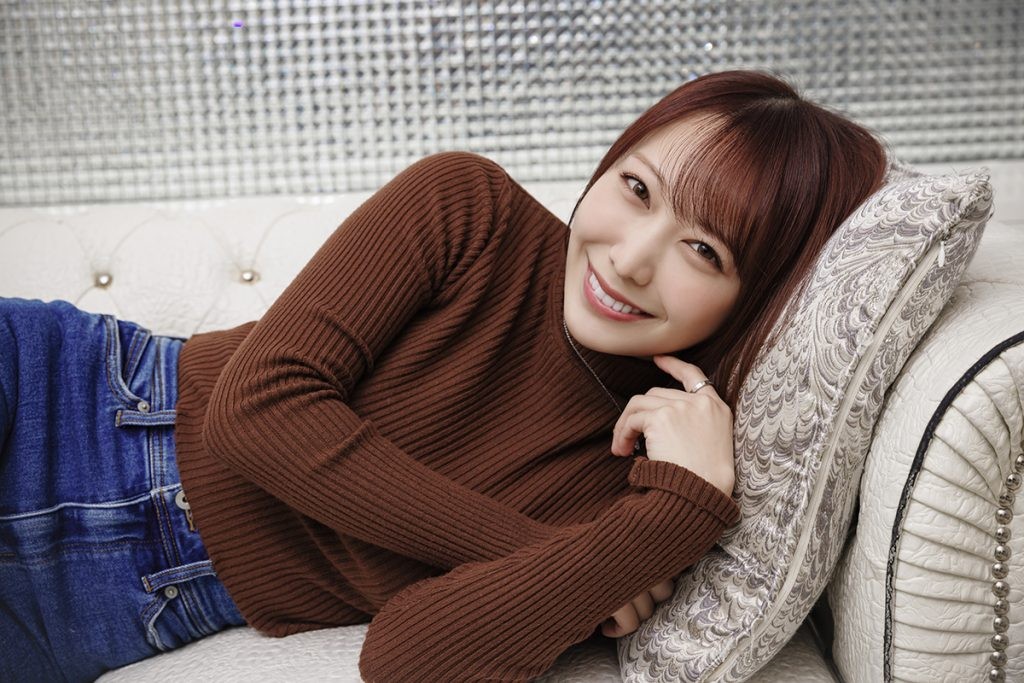 弥生美月(弥生みづき,Yayoi Mizuki)