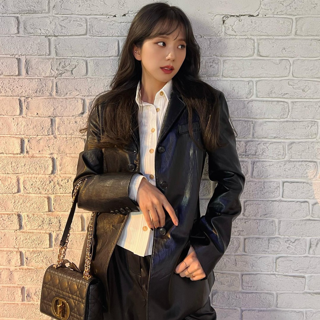 Kim Ji-soo(金智秀)