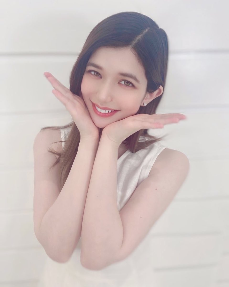 Lauren花恋(ローレン花恋,Lauren Karen)