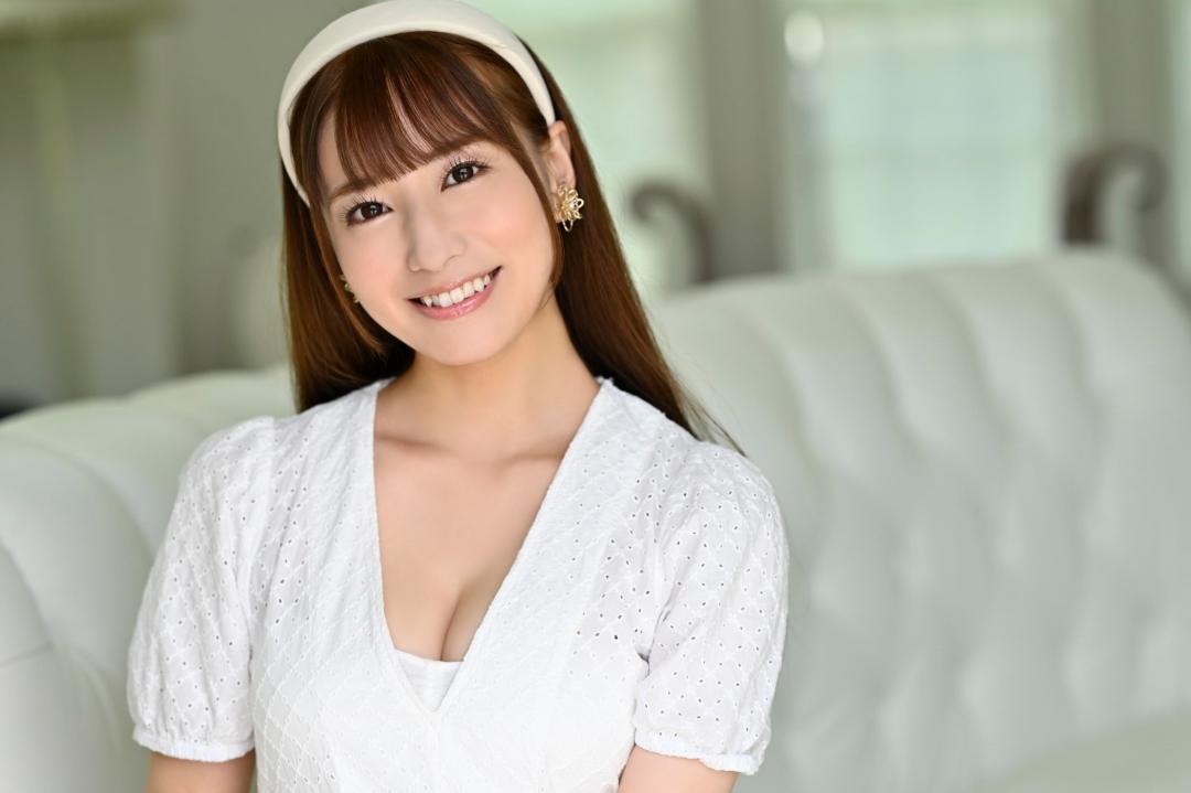 初川南(初川みなみ,Hatsukawa Minami)