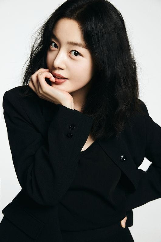 韩善伙,Han Seon-hwa