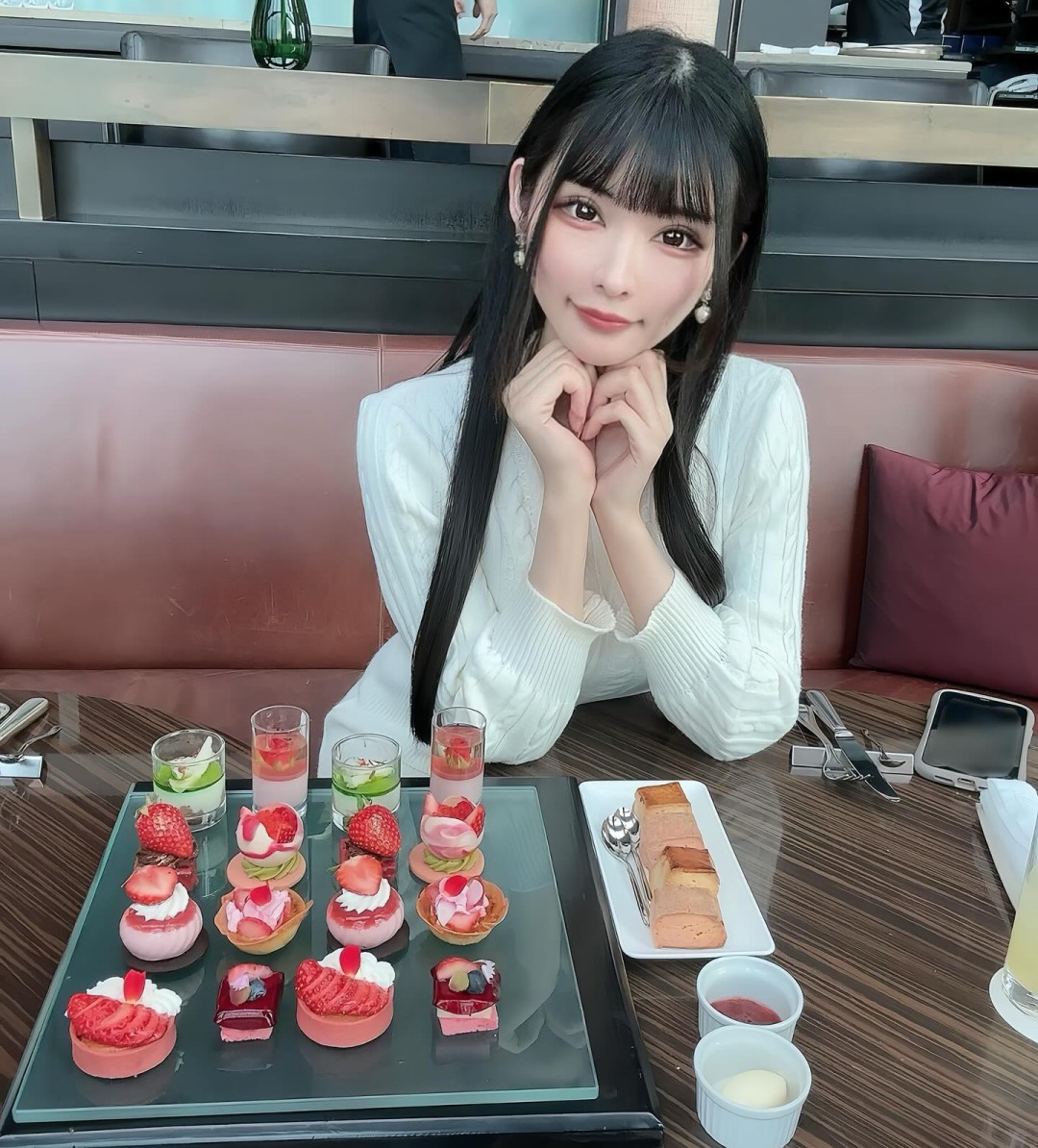 胡桃樱(胡桃さくら,Kurumi Sakura)