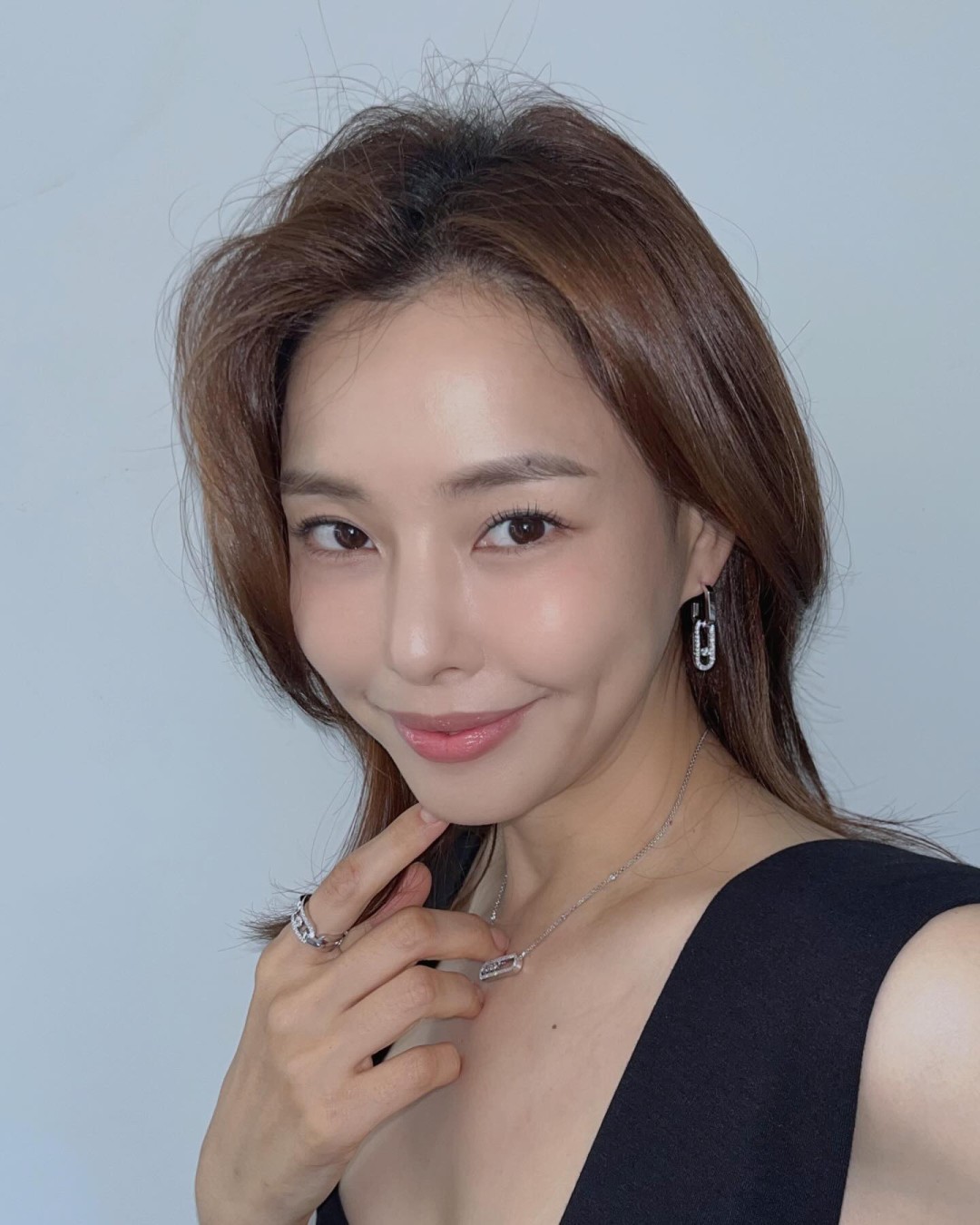 Lee Ha-nee(李荷妮)