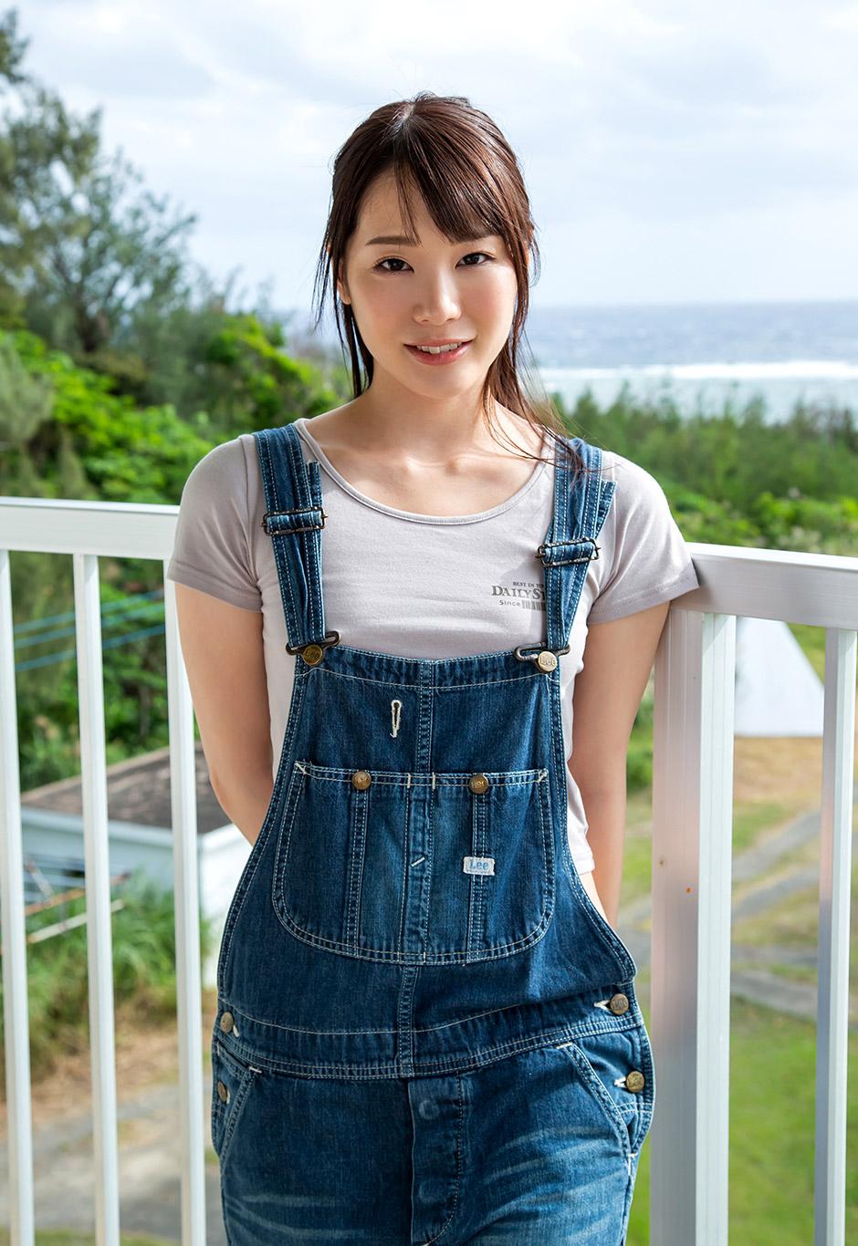 鈴村あいり(铃村爱里,Suzumura airi)