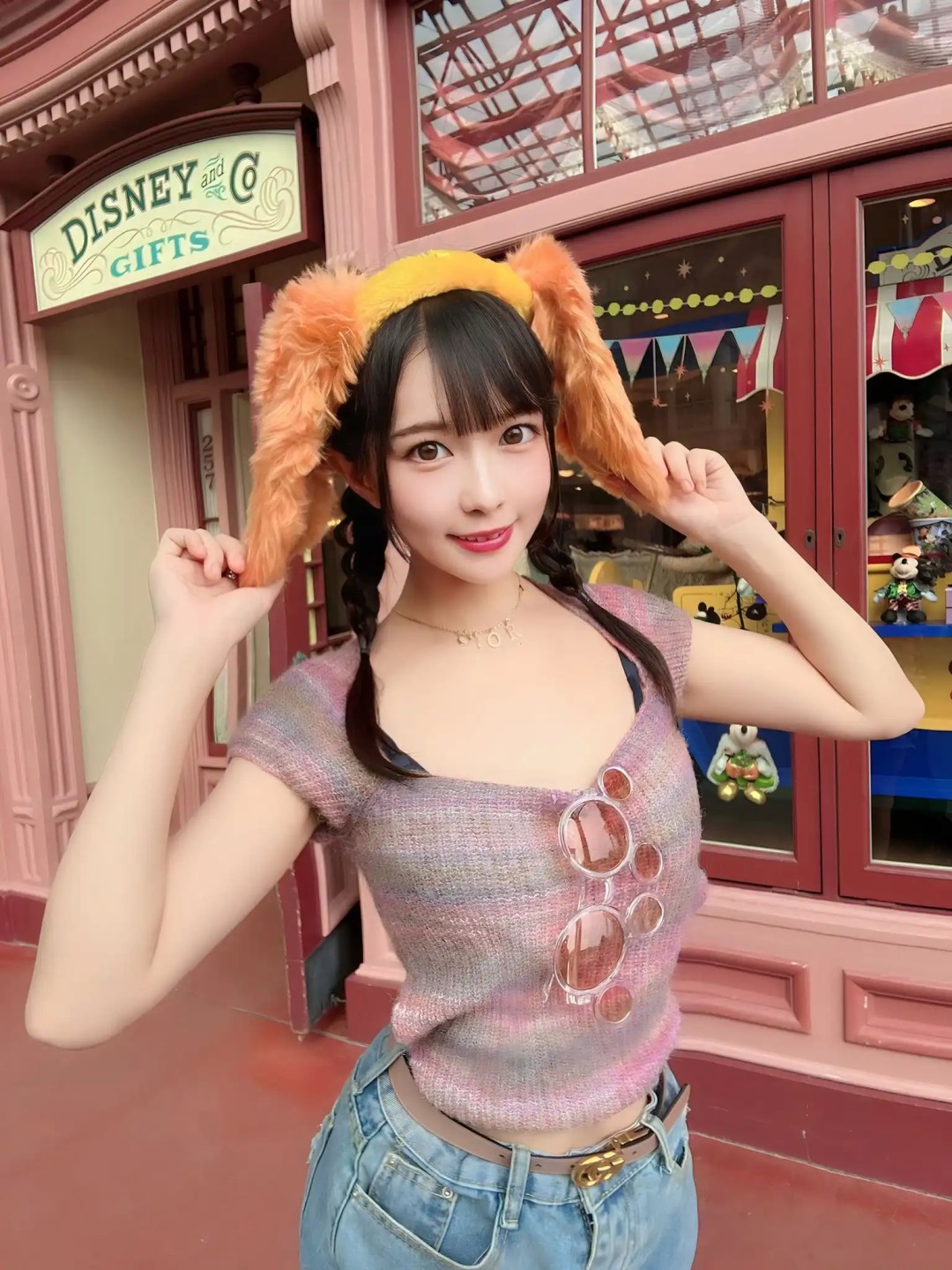圆井萌华(円井萌華,Marui Moeka)