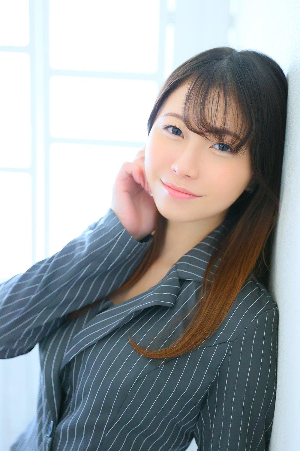 さくまつな（Sakuma Tsuna，佐久间筑奈）高清写真图片