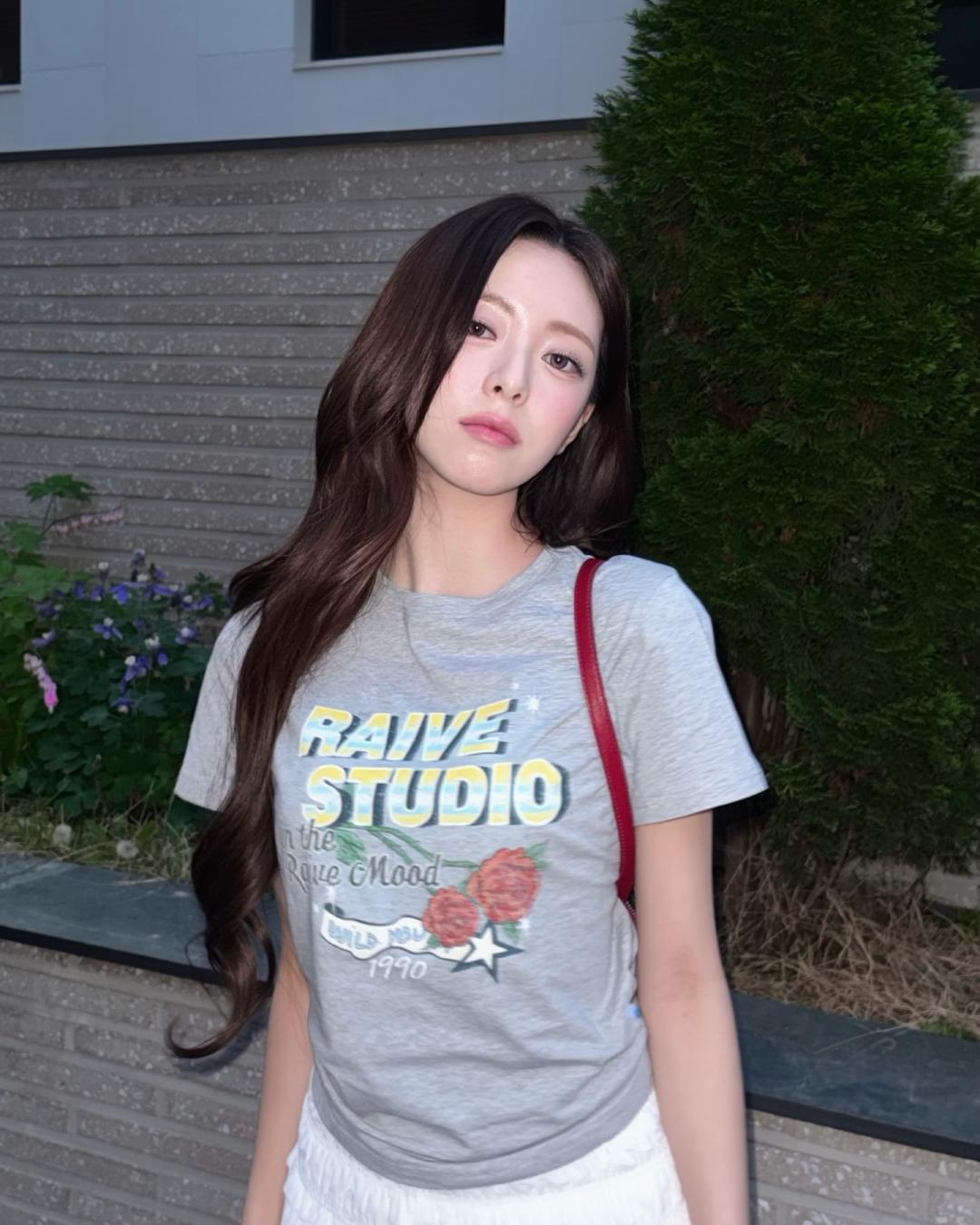 Yuna(申有娜)