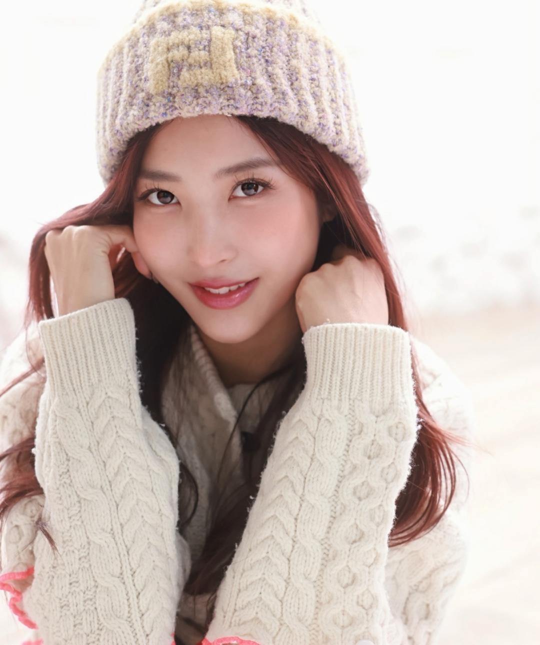 水稀美里(水川スミレ,Mizukawa Sumire)