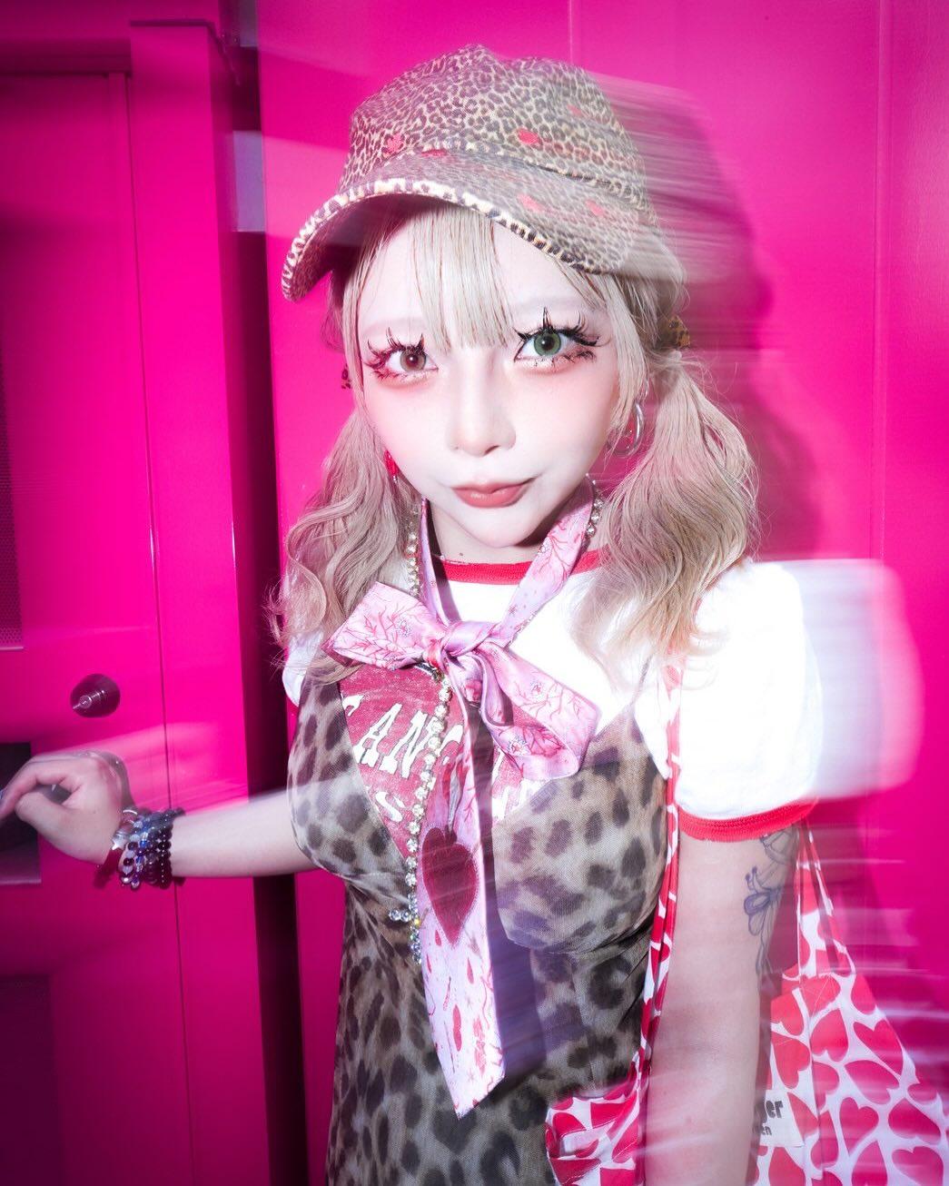 鹿野あも(鹿野阿萌,Kano Amo)