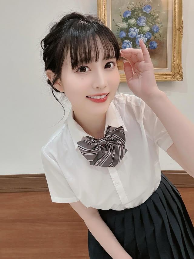 白羅冬萌(白罗冬萌,Shira Tomo)