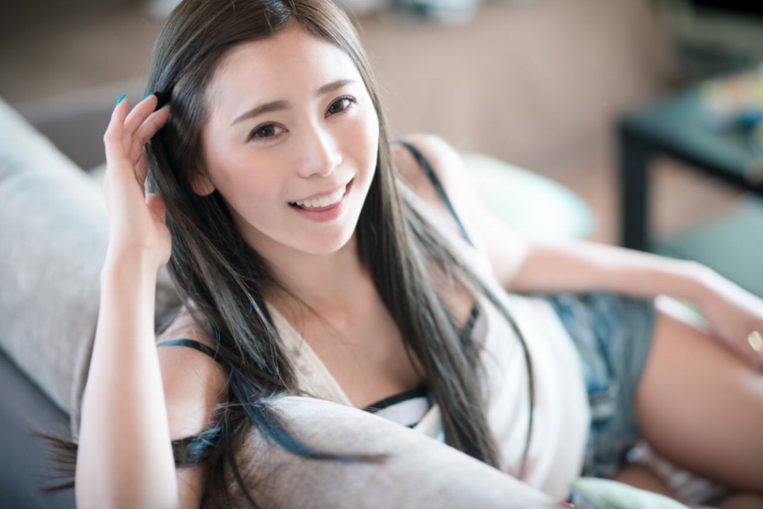 仁美まどか(仁美圆香,Hitomi Madoka)
