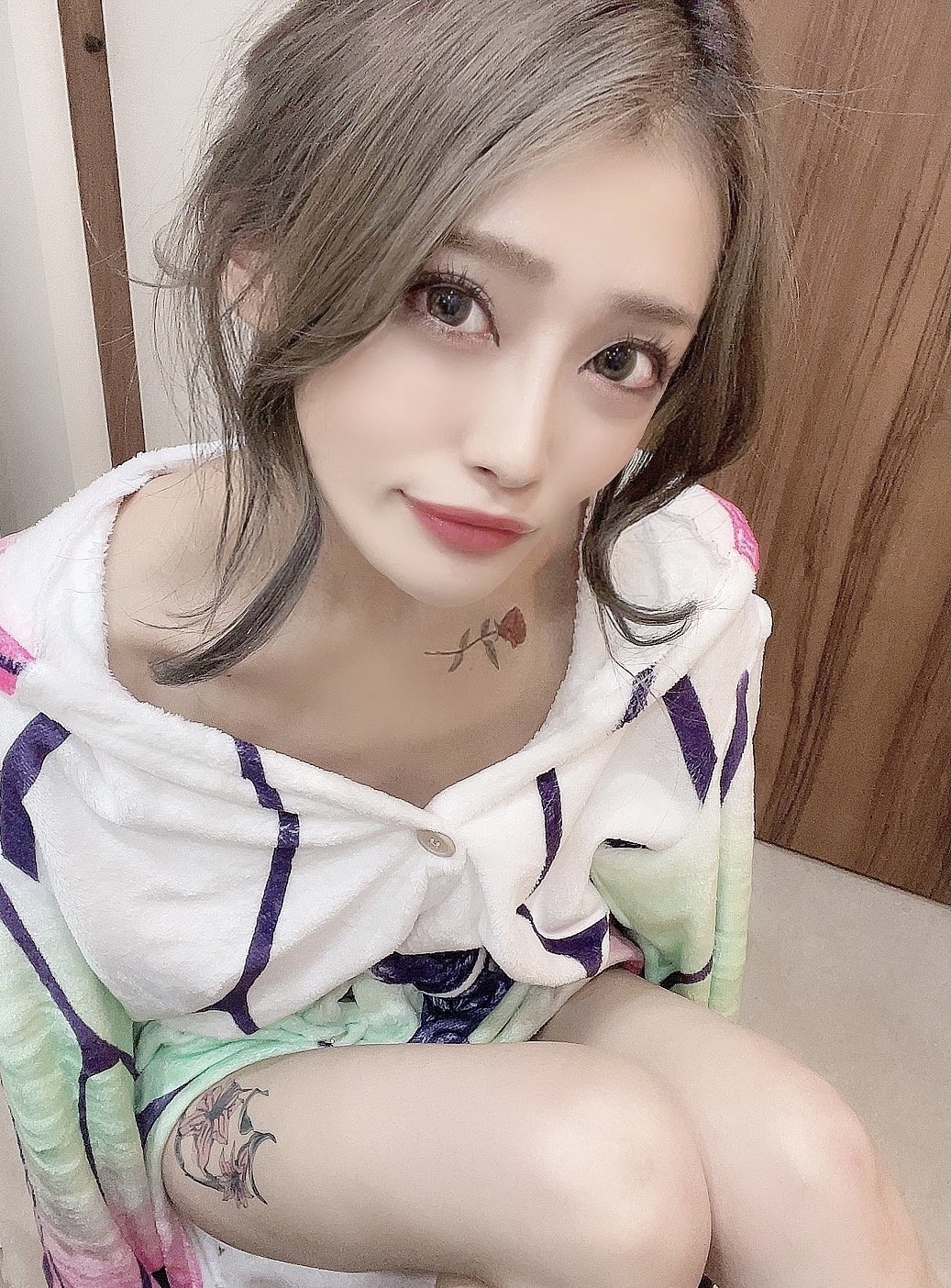 七海ひな(七海日奈,Nanami Hina)
