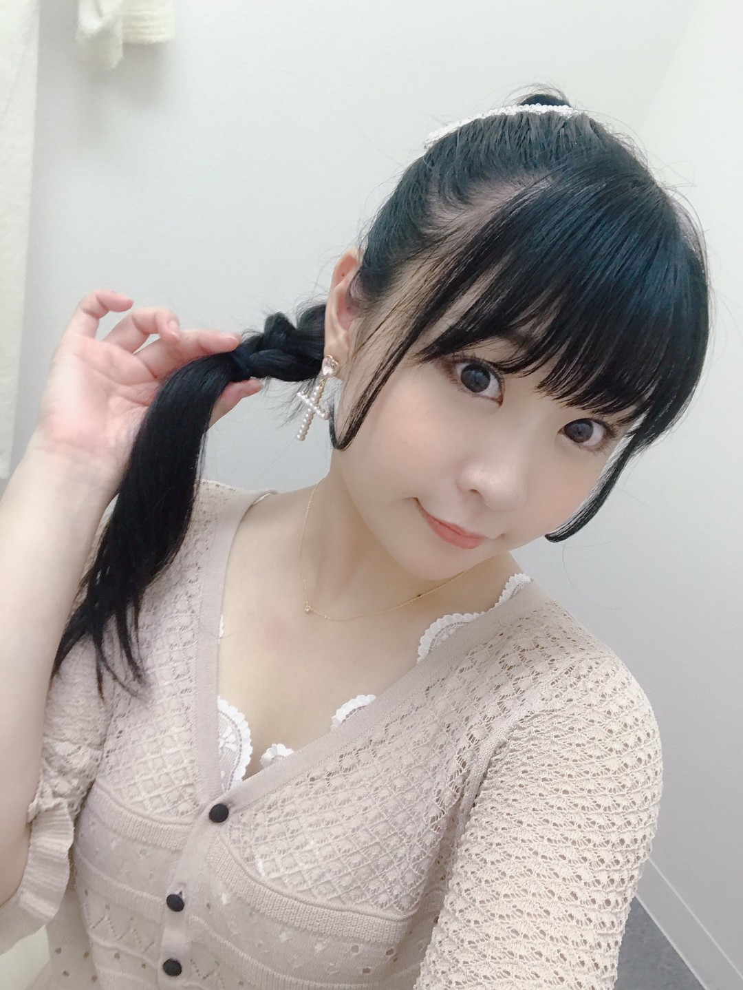 皆野爱(皆野あい,Minano Ai)