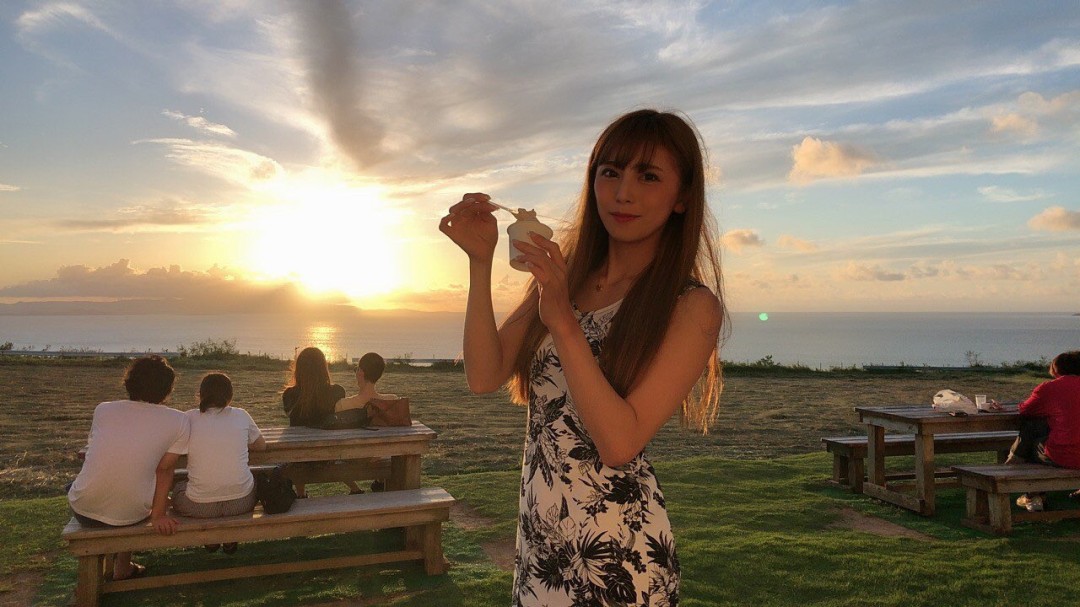 仁美まどか(仁美圆香,Hitomi Madoka)