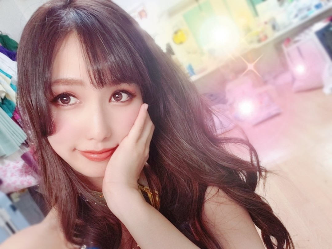 徳永しおり(德永诗织,Shiori Tokunaga)