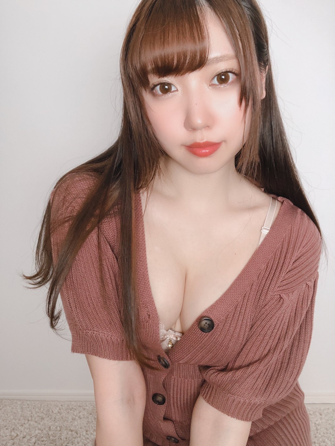 ひなちゆん(Yun Hinachi)