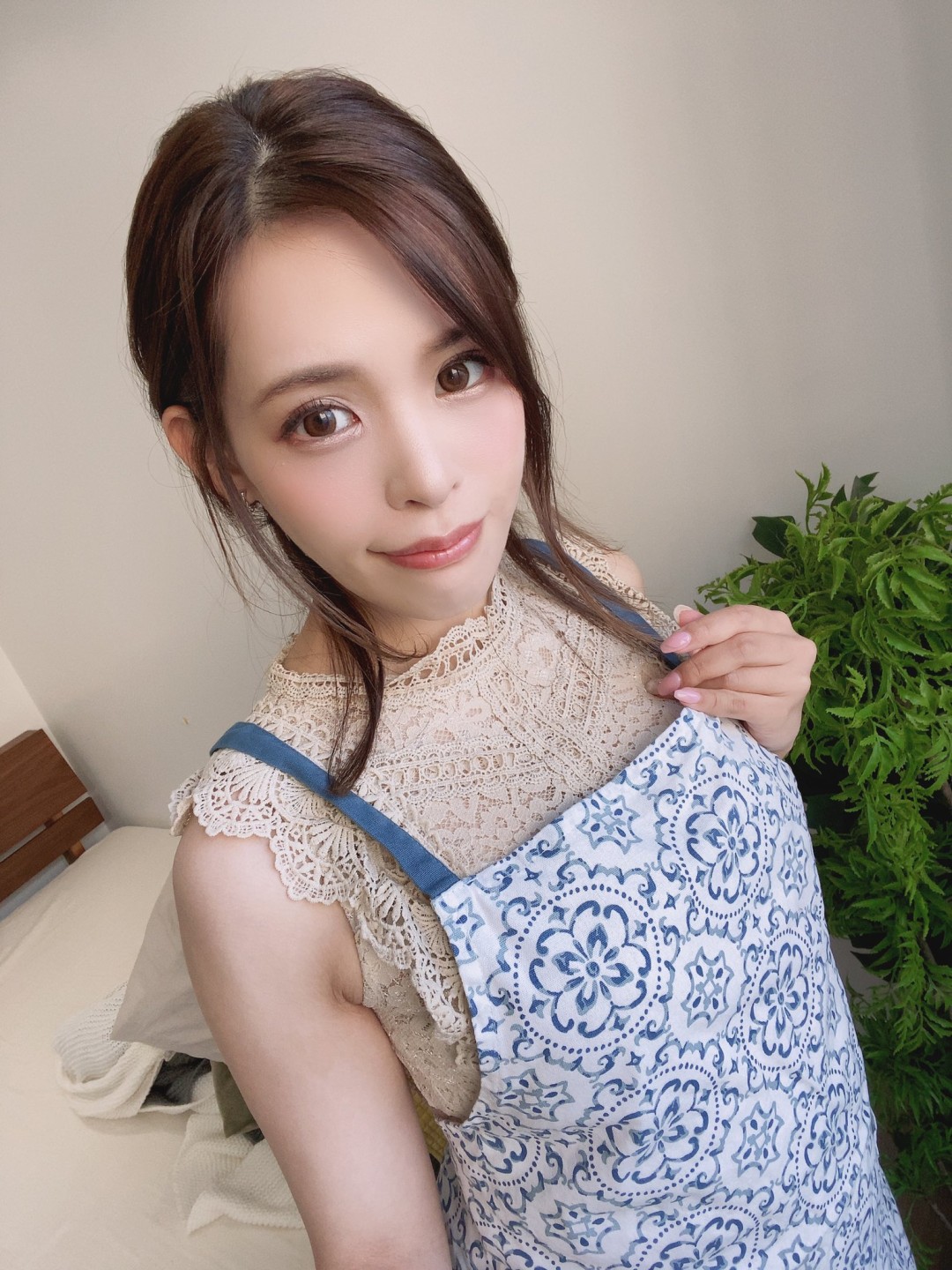 来栖すみれ