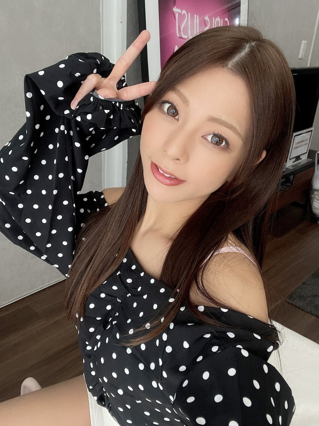 岬梓(岬あずさ,Misaki Azusa)