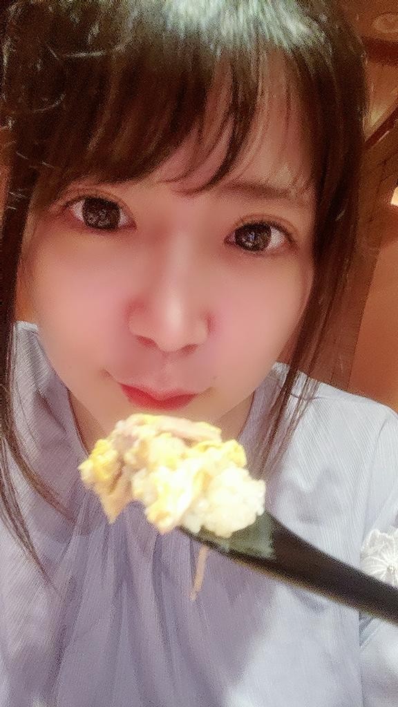 优月真里奈(優月まりな,Yuzuki Marina)