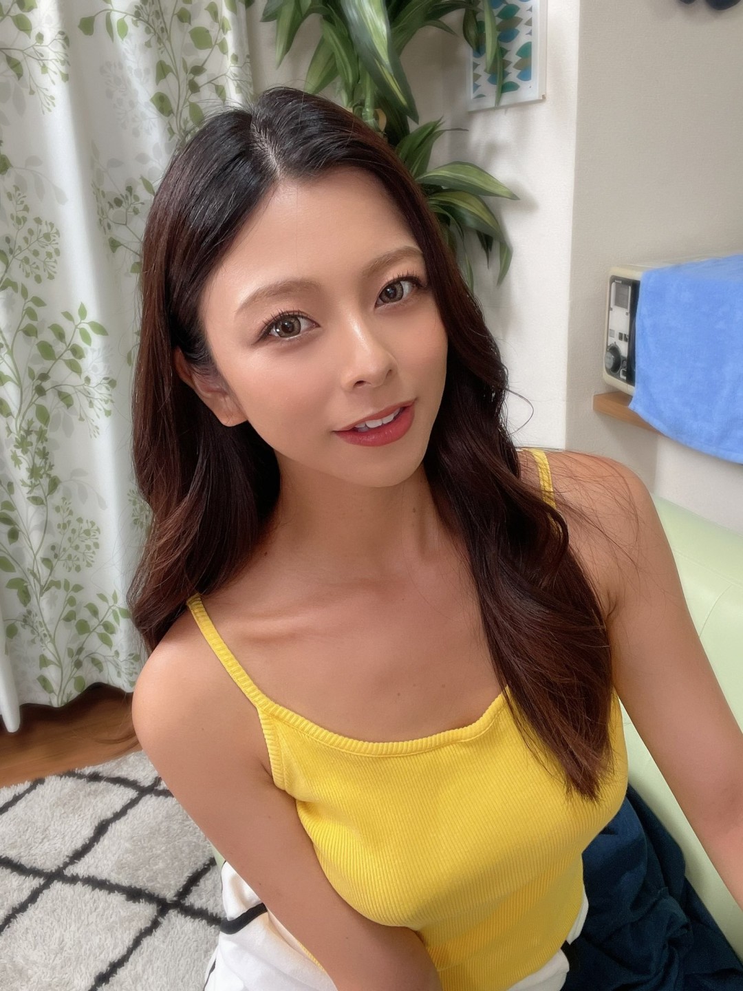 岬梓(岬あずさ,Misaki Azusa)