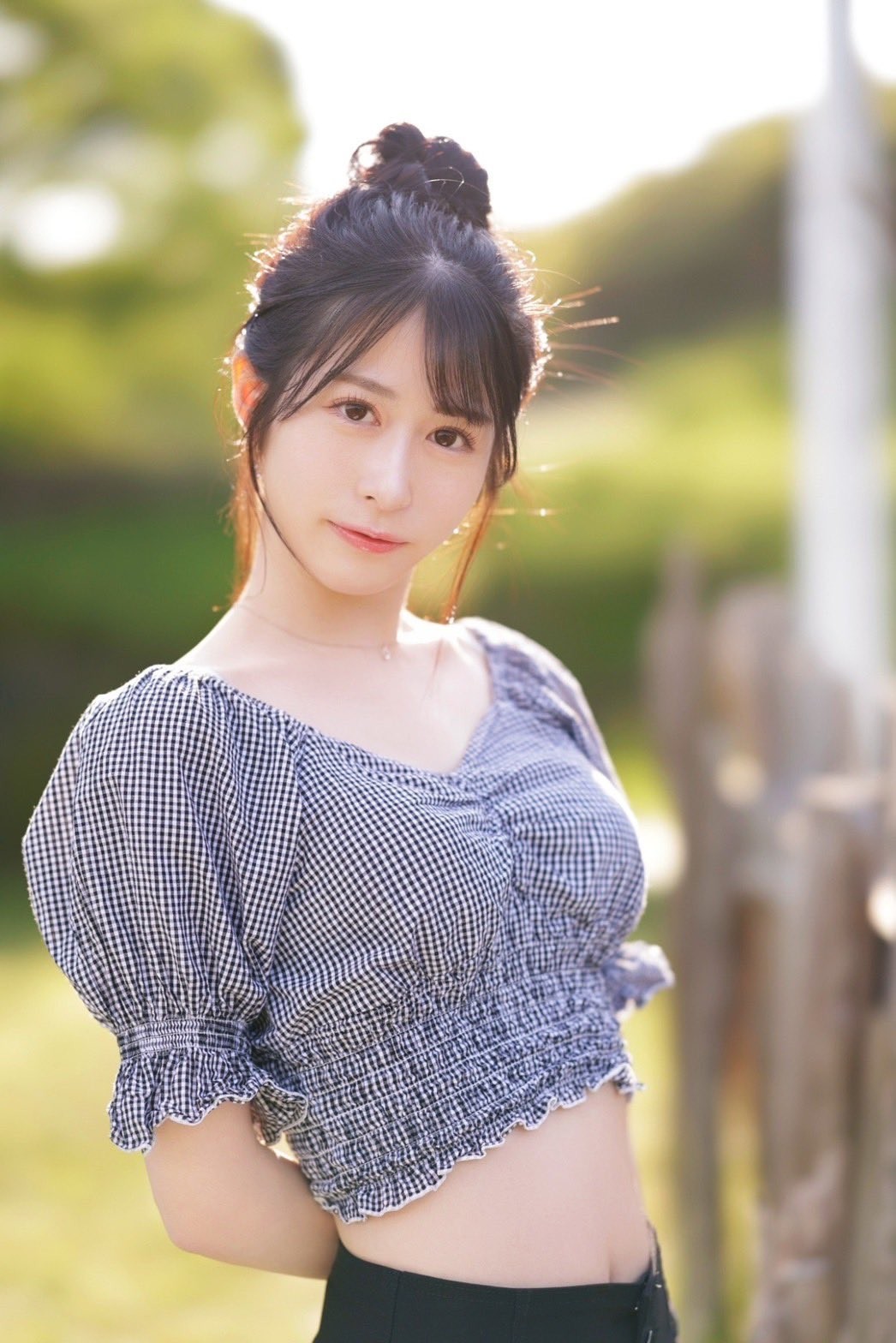 鈴乃ウト(铃乃宇都,Suzuno Uto)