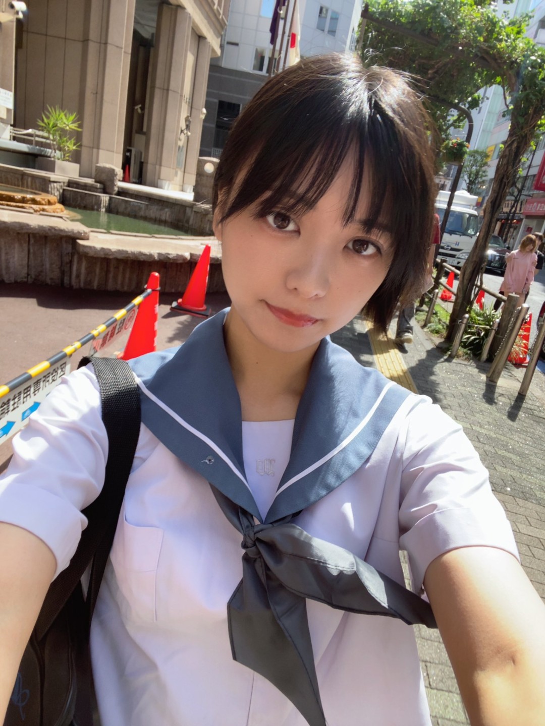 萌奈美铃(もなみ鈴,Monami Suzu)