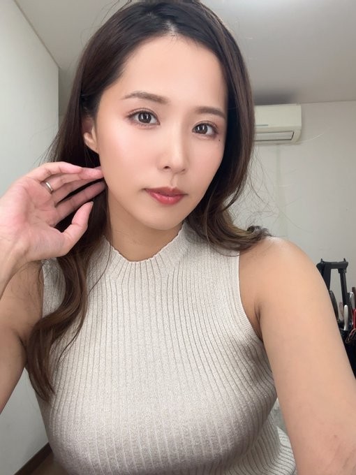 通野未帆(Tono Miho)
