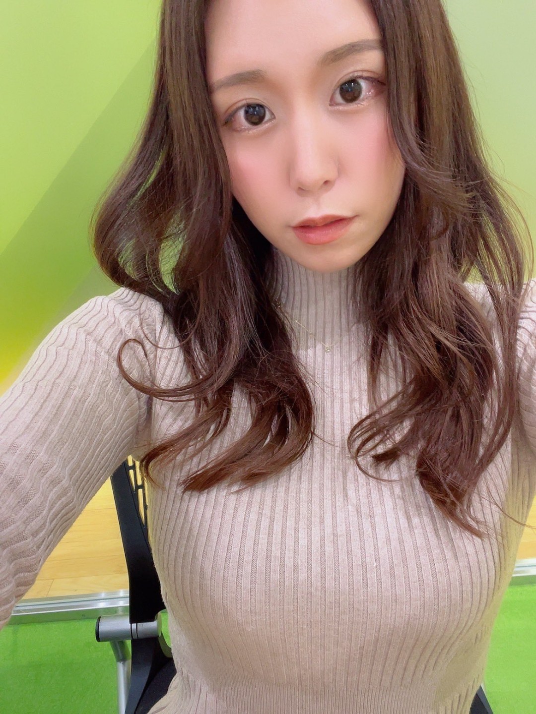 中尾芽衣子,Nakao Meiko