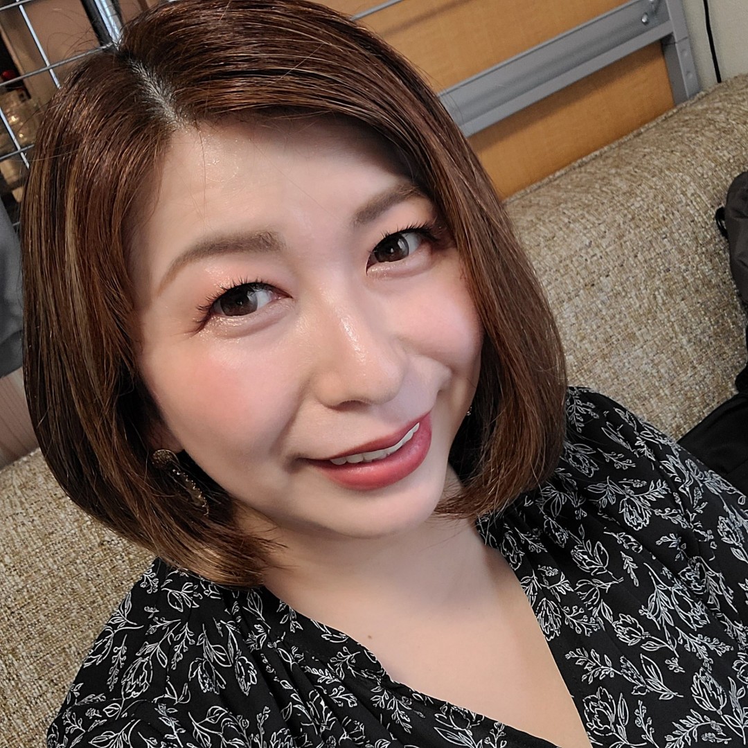 折原由香里(折原ゆかり,Orihara Yukari)