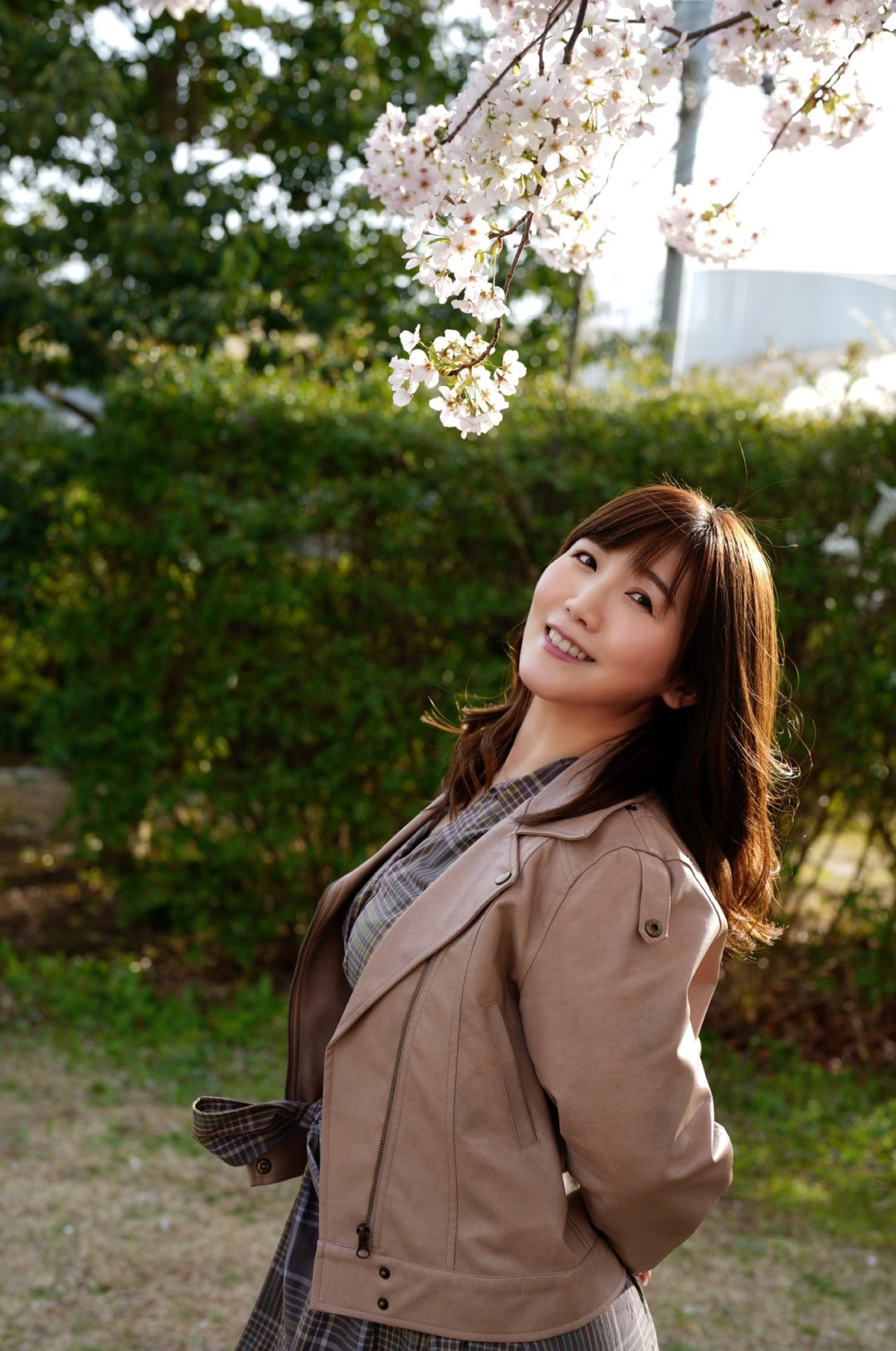 美泉咲(Mizumi Saki)
