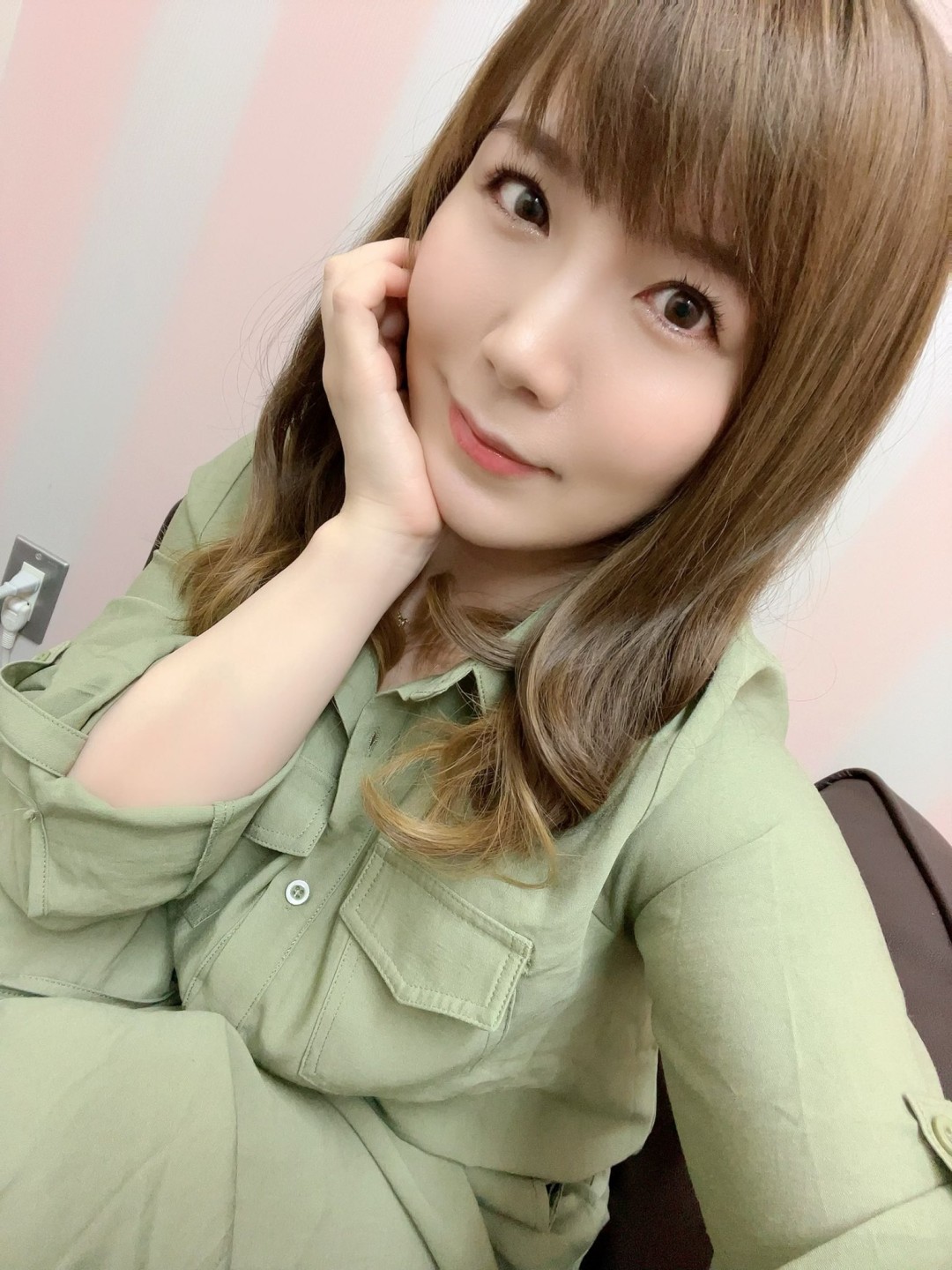 美泉咲(Mizumi Saki)