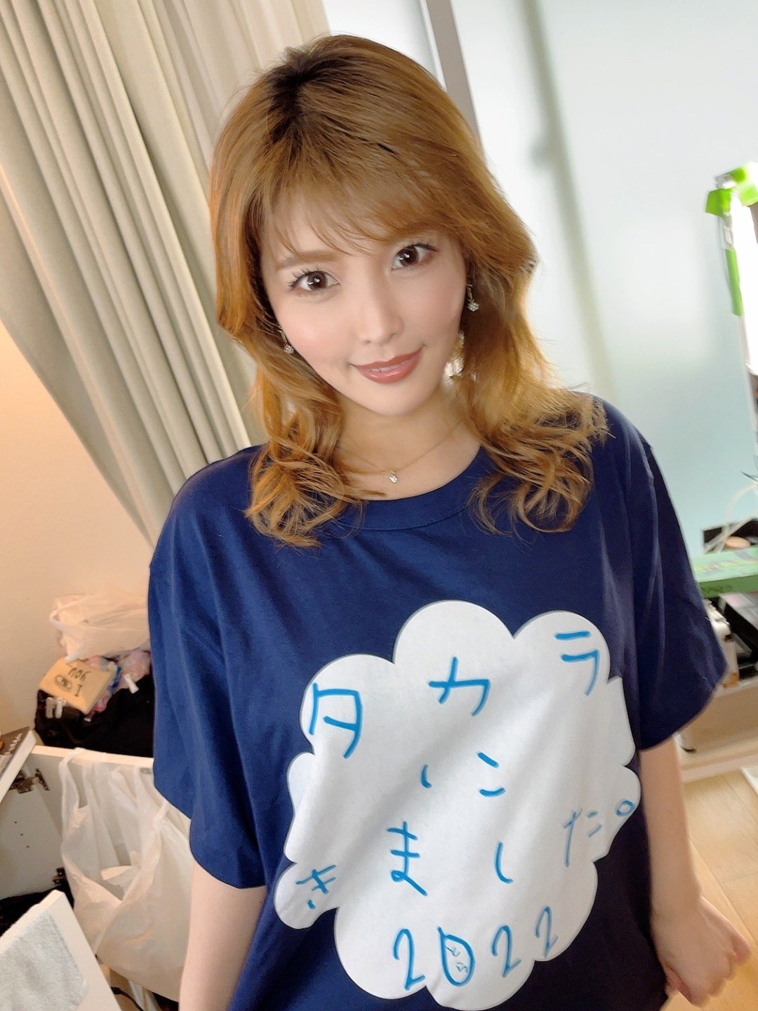 新村晶(新村あかり,Niimura Akari)