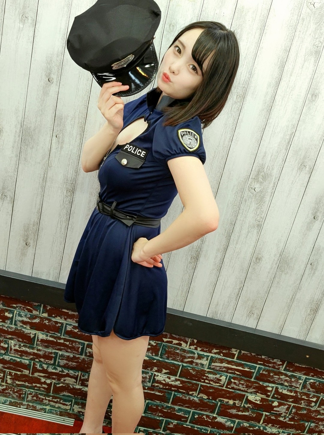 爱宝玲(愛宝すず,Akane Suzu)