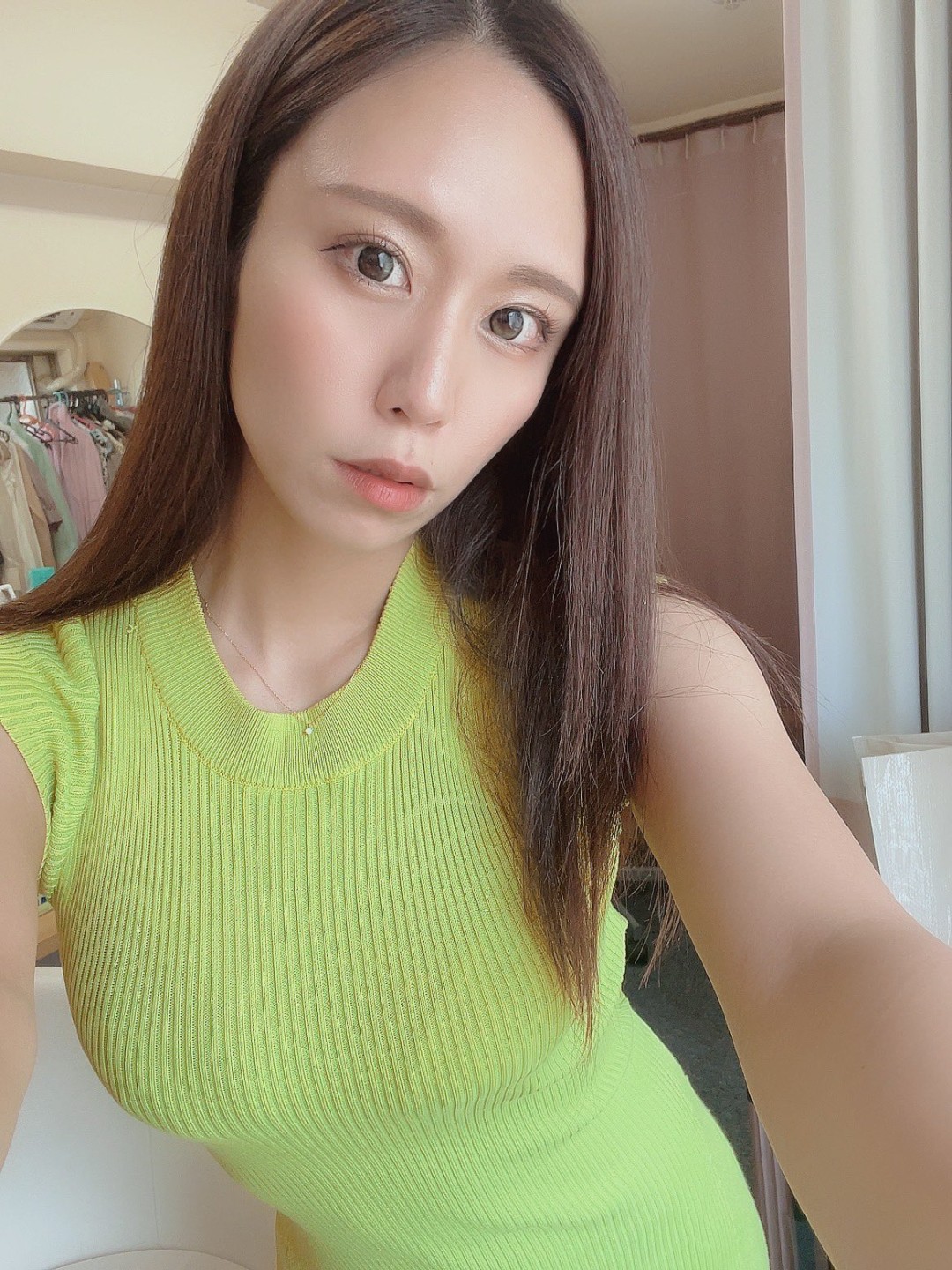 中尾芽衣子,Nakao Meiko