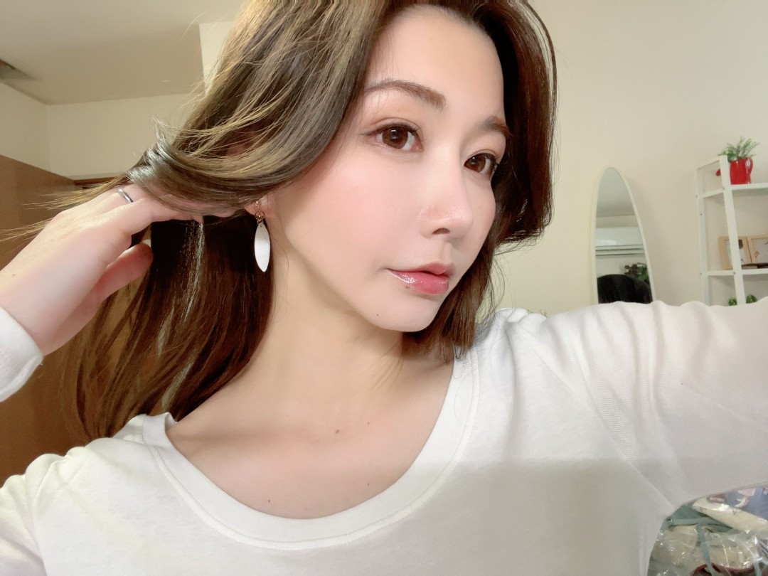 爱弓陵(愛弓りょう,Ayumi Ryo)
