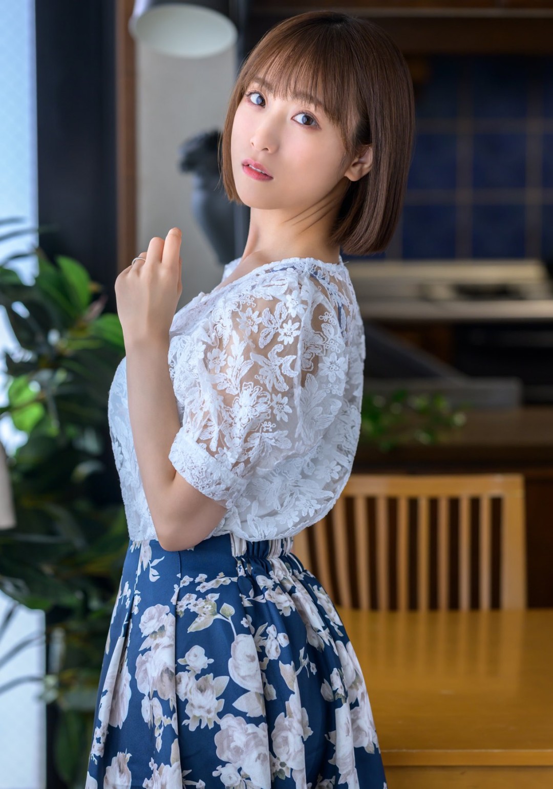长濑麻美(長瀬麻美,Nagase Mami)