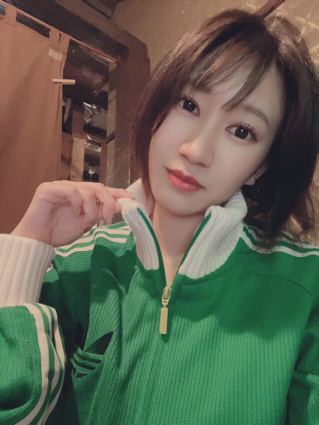 美波桃(美波もも,Minami Momo)
