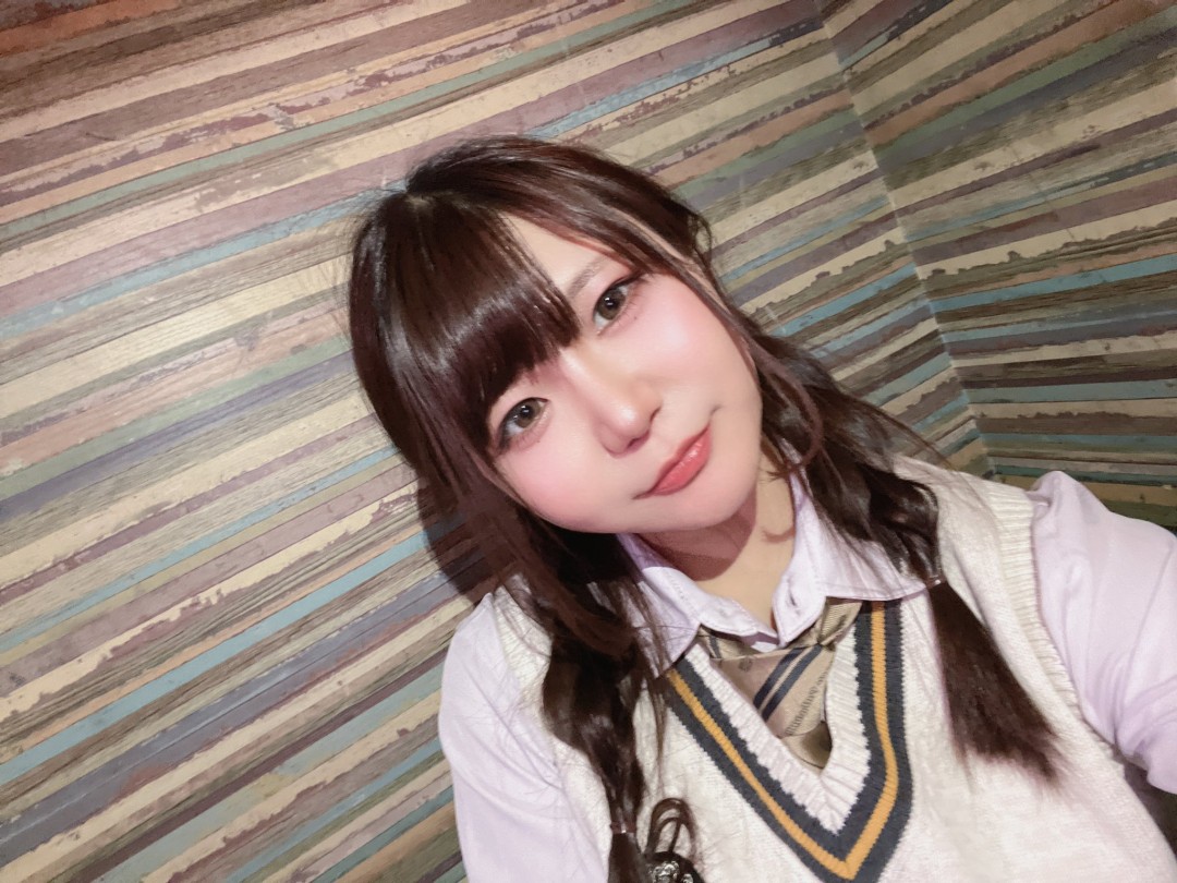 絢弓あん(绚弓安,Ayumi An)