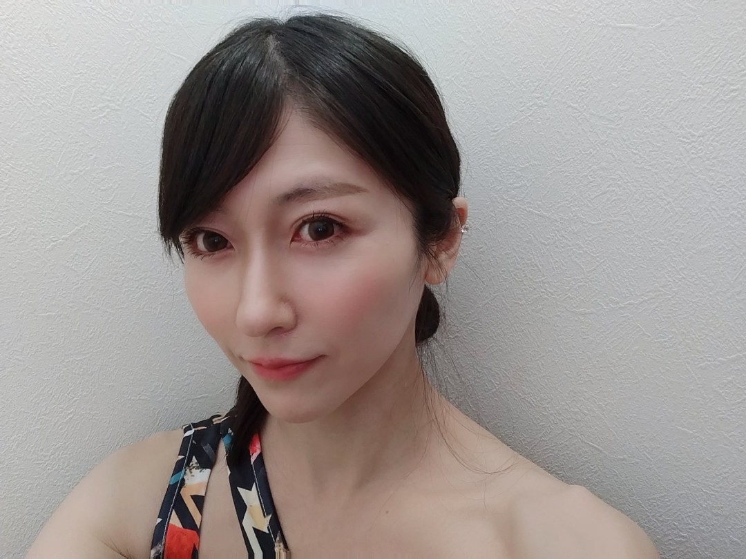 春谷美雨(Harutani Miu)
