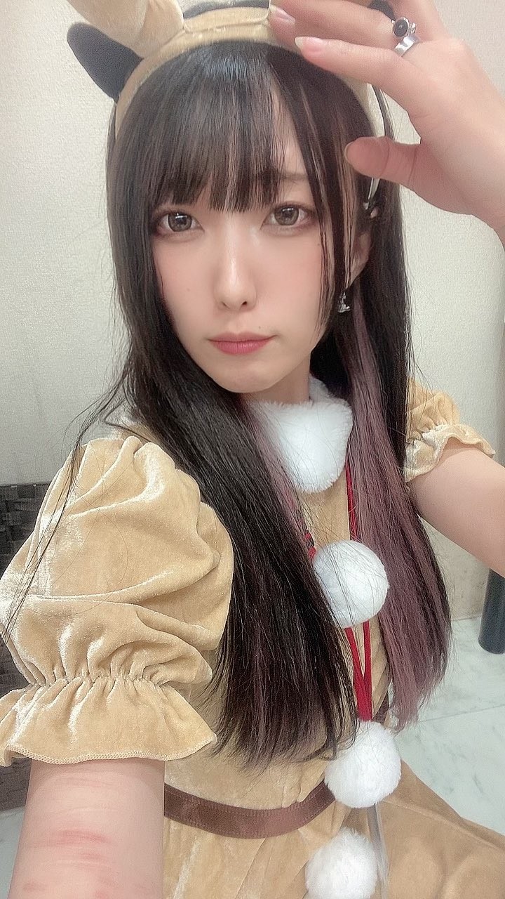 日泉舞香(Hiizumi Maika)