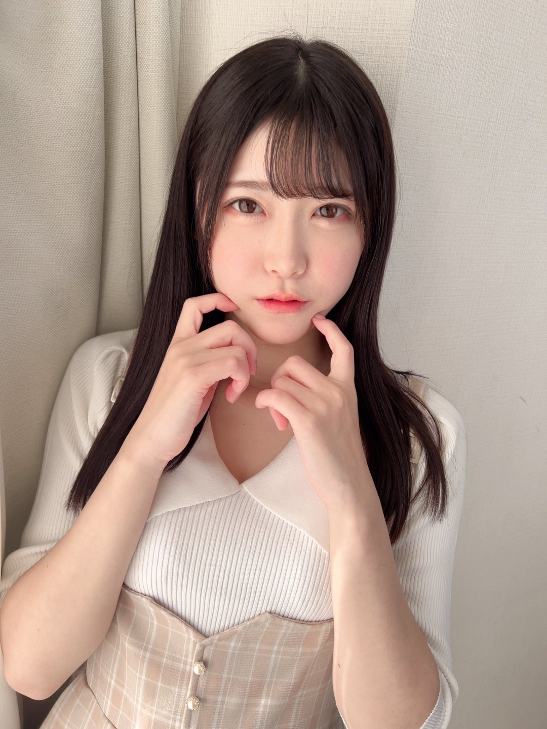 皆濑明里(皆瀬あかり,Minase Akari)