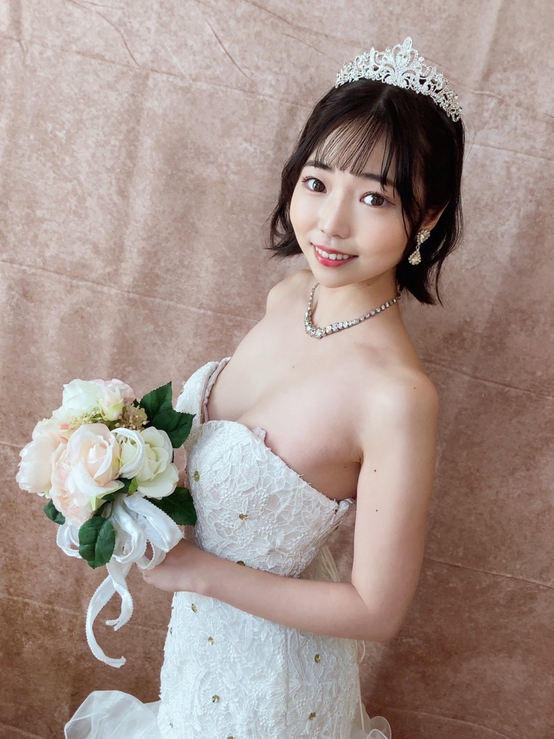 二之宮りえな(Ninomiya Riena,二之宫理惠奈)