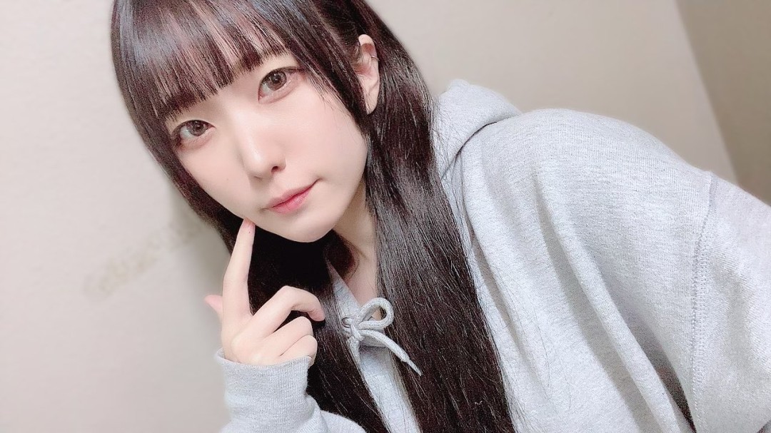 日泉舞香(Hiizumi Maika)