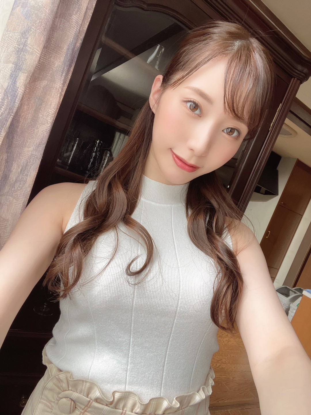 鹫见堇(鷲見すみれ,Sumi Sumire)