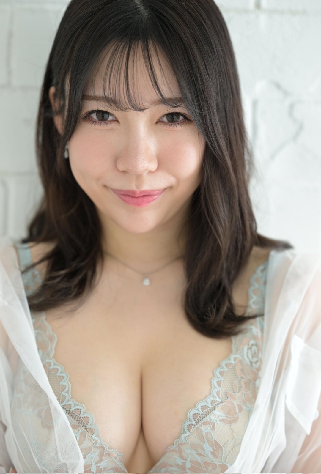美河ナオ(美河奈央,Mikawa Nao)