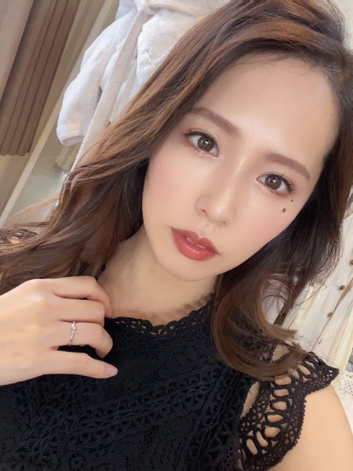 通野未帆(Tono Miho)