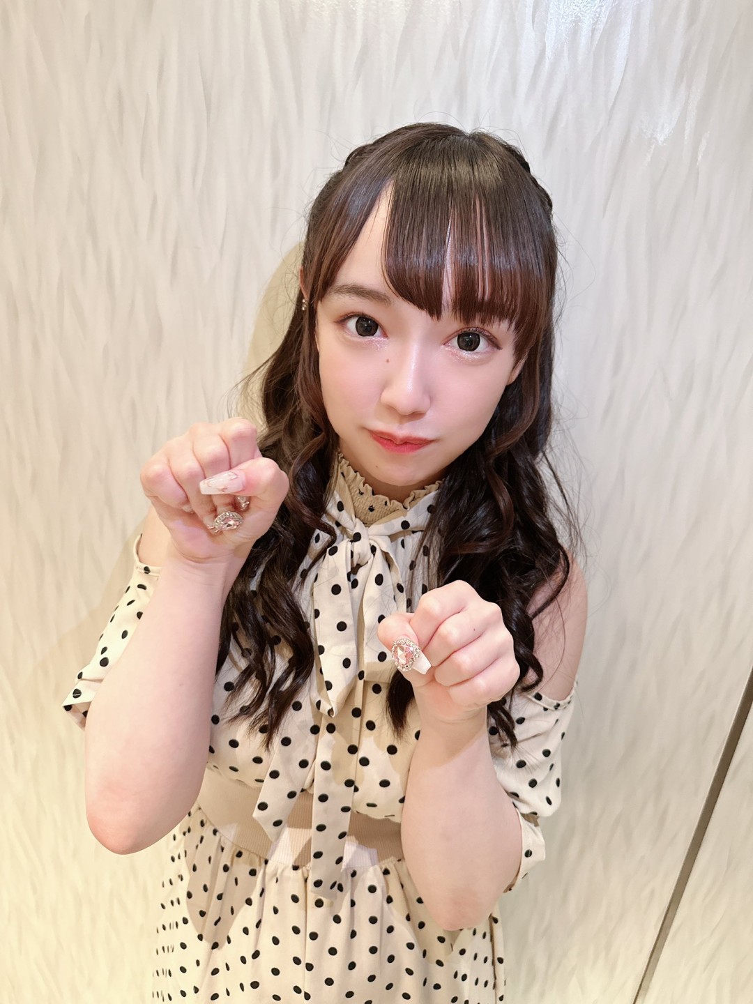 星七ななみ